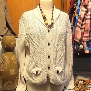 Cabelas for Women Vintage style Cable knit Sweater/ Large